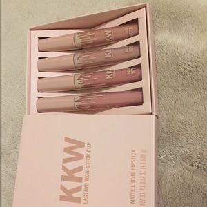 New lipstick KKW
